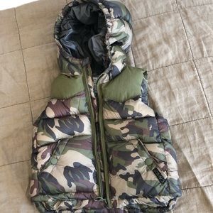 Zara baby camp puffer vest